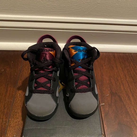 Jordan 6 retro toddler - Picture 3 of 5